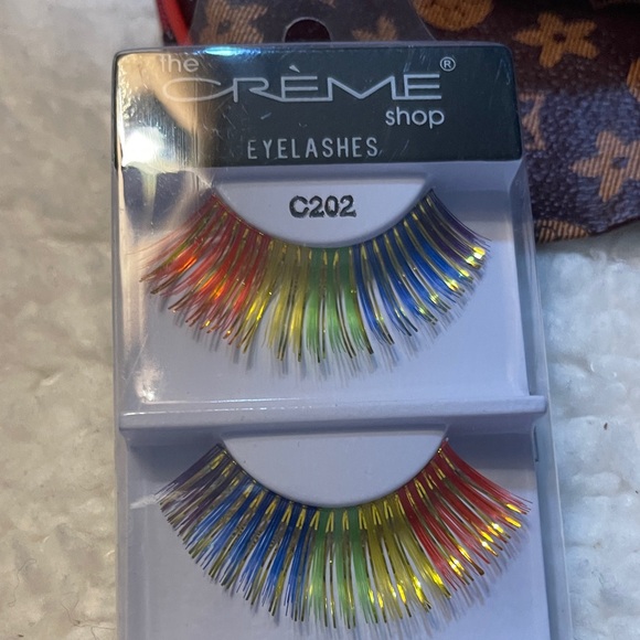 Maybelline Super Stay 24H Foundation - Cream Plus More - Picture 6 of 9